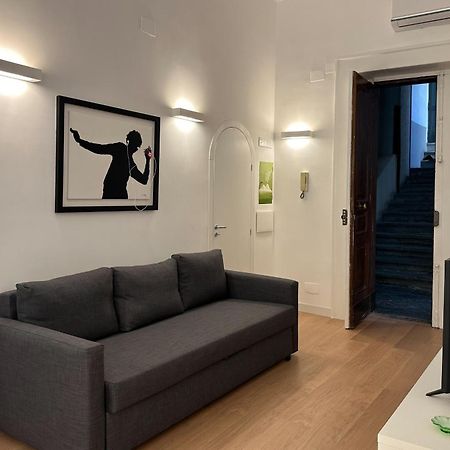 Tom Apartments نابولي المظهر الخارجي الصورة